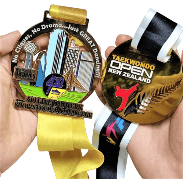China Wholesale Custom Zinc Alloy 2D 3D Gold Award Marathon Running Metal Sports Medals - Image 2