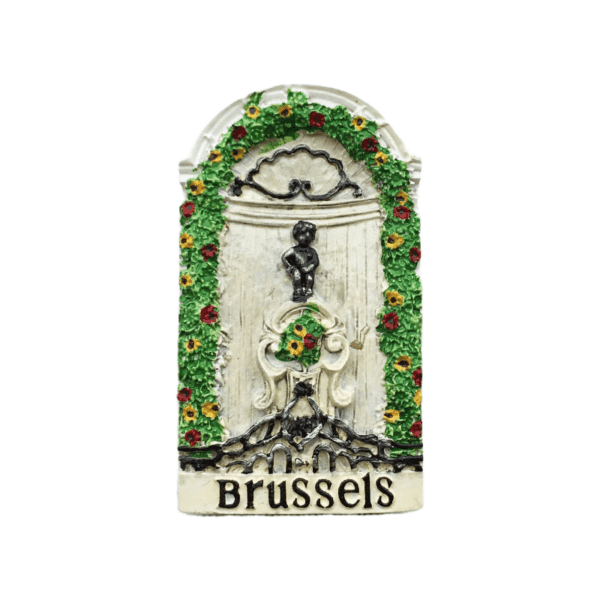Brussels Pissing Fridge Magnet 2