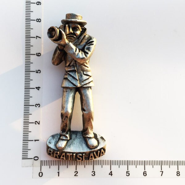 Wholesale Slovakia Resin Painted Tourist Souvenir Decorative Crafts Magnetic Refrigerator Magnet - Image 5