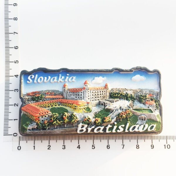 Wholesale Slovakia Resin Painted Tourist Souvenir Decorative Crafts Magnetic Refrigerator Magnet - Image 2